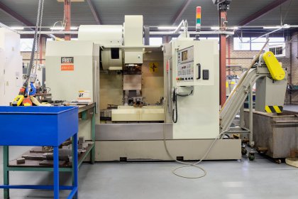 MAZAK VCN 530C SMOOTH G